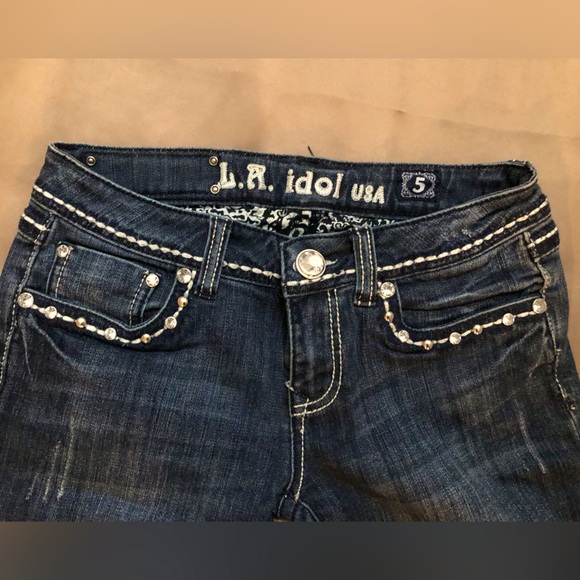 LA Idol Blinded out capris diamonds tons!! - Picture 4 of 5